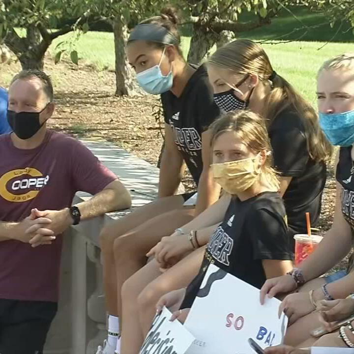 High school players rally at Kentucky state capitol in effort to bring back fall sports (Aug. 24, 2020)